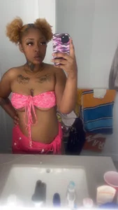Queenin_Star Me Pic