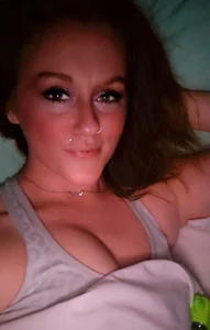 vixengoddess696 Girl Next Door Pic 4