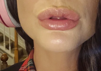 Aprilreign Public Pic 4