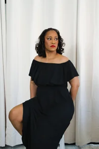 MsDeeLive: More of Ms. Dee ( фото)