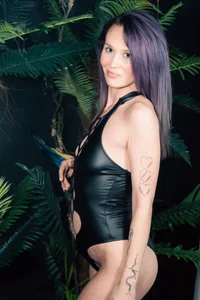 JolieStardustのjust a teaseの 3枚の写真