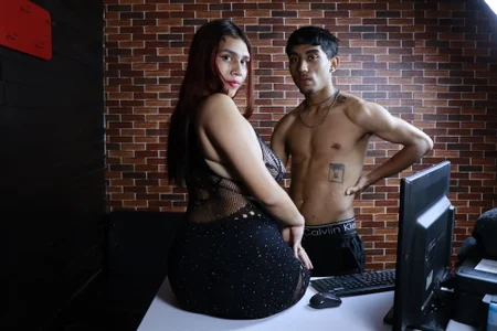 Annyeli Working time ⌛✨ Pic