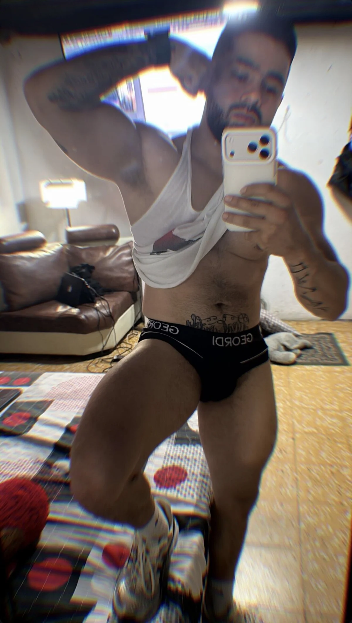 صور mikeblaree الرائجة  5085
