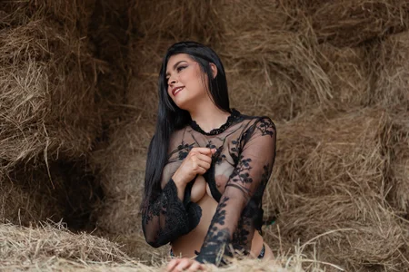 TifanyWhite_ Do you want a cowgirl? Pic 3