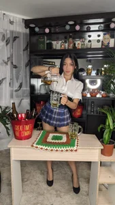 hazel_lee_ross Public Pic 7