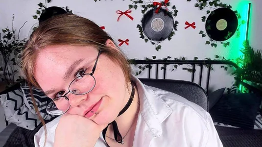 Maneela_Kennedy Public รูป  3