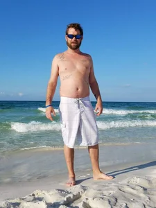 elegantdevianc Public Pic 2