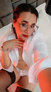 Sienarosewood Ready for fuck ur mommy's pussy? Foto 5