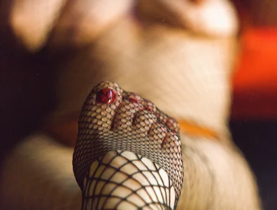 MilkyKittyMilf Boudoir Pic 5