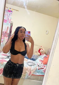 ZaraPrescott Public  4. fénykép