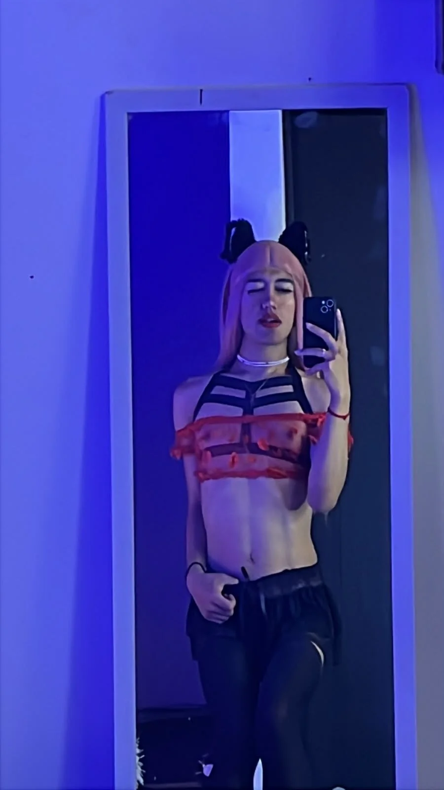 Luna_Sissy_ 님의 트렌드 중인 사진  1531개