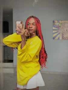 DakotaRosee At home. 🧡🧡 Pic 4