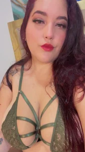 Hi od KarinaMiss_  2 snímek