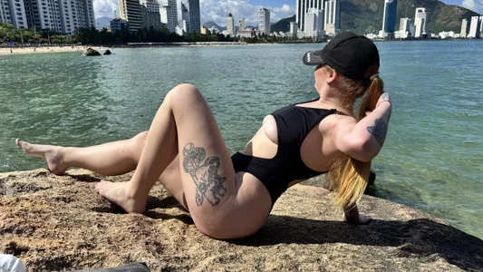 SunnyGrin I'm on the beach Billede 2