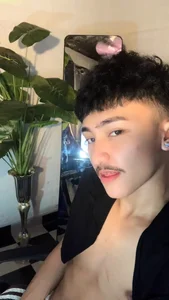 Asiancutiexx: Public ( 2 фото)