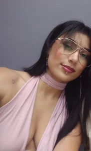 MariaJoseWalker's Live now, baby 💋 My skin is warm, my mind is wild, and my body craves your gaze. Come feel my energ Sex Photo 1