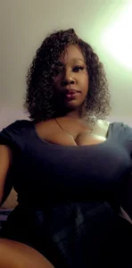 _Ruby_Shy Public Foto 6