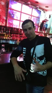 ANDREW_87 Public Pic
