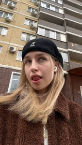 HeeEgno my image on the street) Poză 5