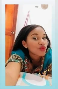 Hillary_queen kiss bb Poză