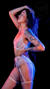Cata_Jonees your greatest temptation 💘 slika