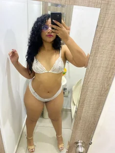 Angellit_Afrodita_ Look at me in my sexy lingerie🤍 зображення 3