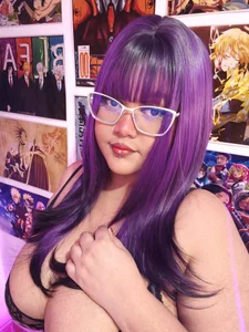 Your curvy goddess is here💜✨ od MissCurvyTop  8 snímek