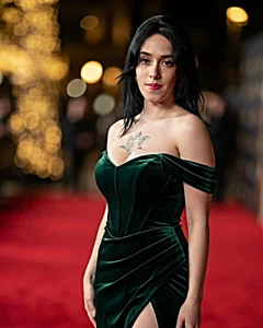LyannaGardner Public Bilde 4