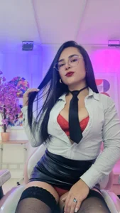 Zero limits in the office "Secretary naughty" de Tiara_rr  4 Imagens