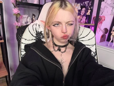 ElvenQueen Public Pic 9