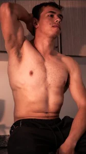 Muscle_Scott SEXY MUSCULAR MAN IN THE KITCHEN😈❤️‍🔥 Foto