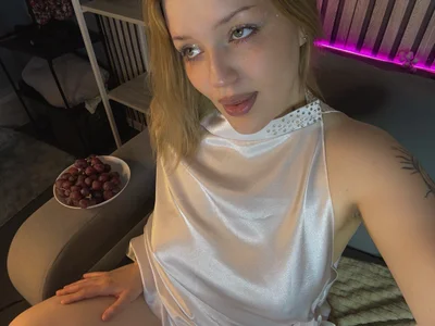 Michele_Greenn Goddess Pic 2