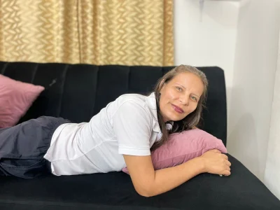 Milf_karlye Public Bilde 9