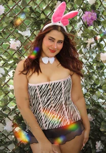 Zaphiro__Sky Sexy Easter Foto 5