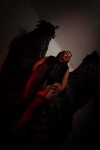 Mystery among Black Wings od Camilaa_Sanchez_  4 snímek