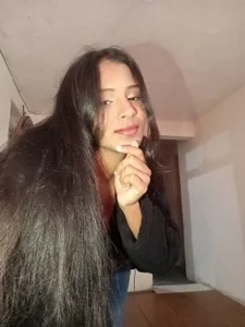 Stephanie1319: Public ( 2 фото)