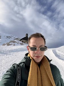 AxelMuller Public  4টি ছবি