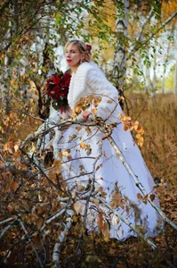 AdrianaSea Bride's Walk Pic 9