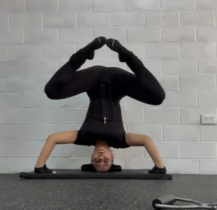 Can you imagine my hands where you like the most Because I do 🥵🏋️🔥 od paola_rodriguez  2 snímek