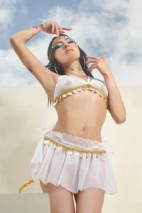 FGLunaのUnder the veil of a goddess ✨✨✨の 3枚の写真