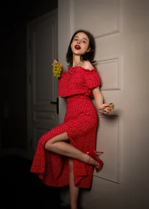 LanaLedger 𝒮𝓌𝑒𝑒𝓉 𝓈𝓊𝓂𝓂𝑒𝓇 𝓂𝑜𝑜𝒹🍓 Pic 5