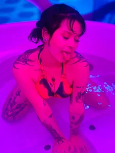 Saskia_Vellour_Wet dreams 🩵💦图片 3