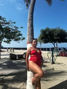 bbyalexxxa Relaxing on the beach Foto 8