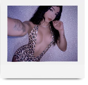 Summer_walkerr 🐆 Pic 2