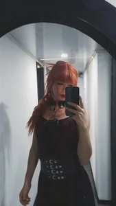 MeghanQueen__ know me Foto 7