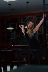 VALELUXX Un adelanto de tu adicción Pic