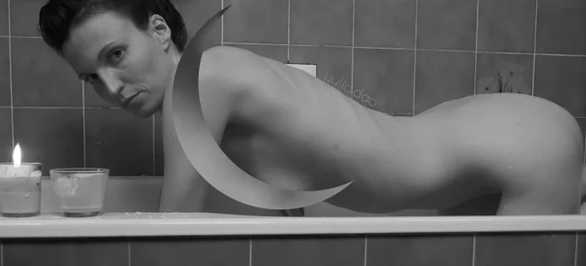 yulladao dans le bain Pic