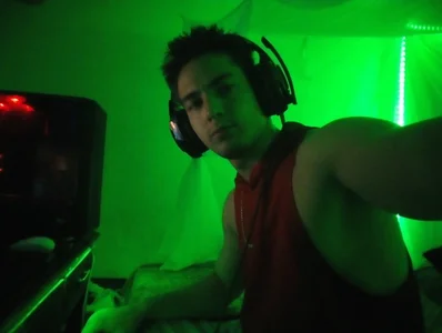 Alex_smith00 yo  7. fénykép