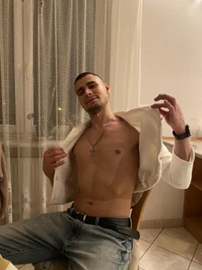 Orgazm96 Public Poză