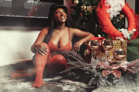 gabytyara2 Merry Christmas 💎 Pic 4